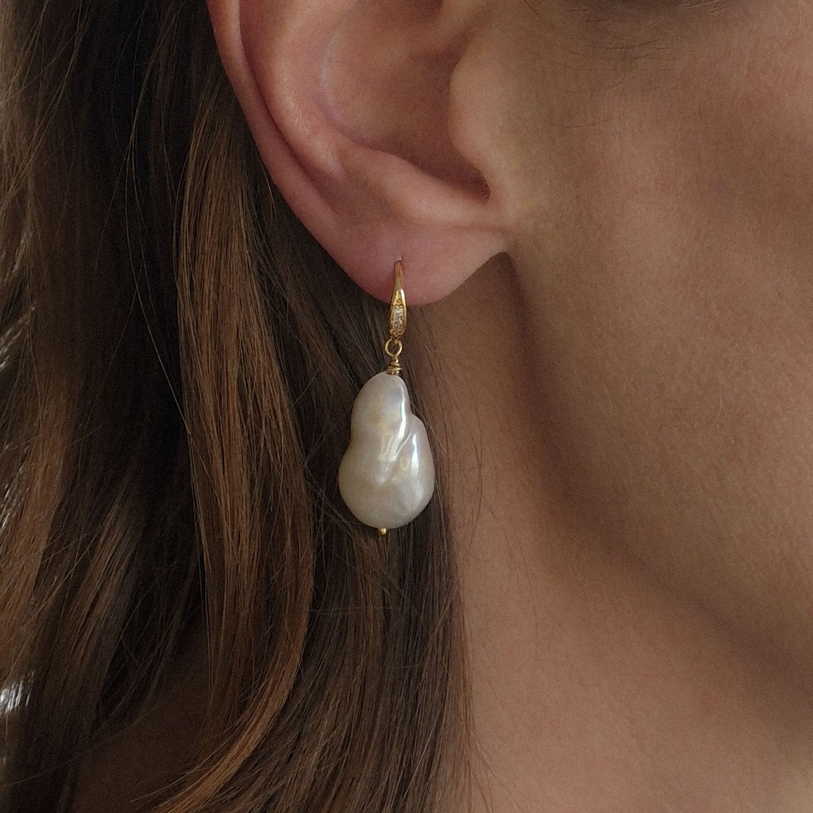 AVA EARRINGS