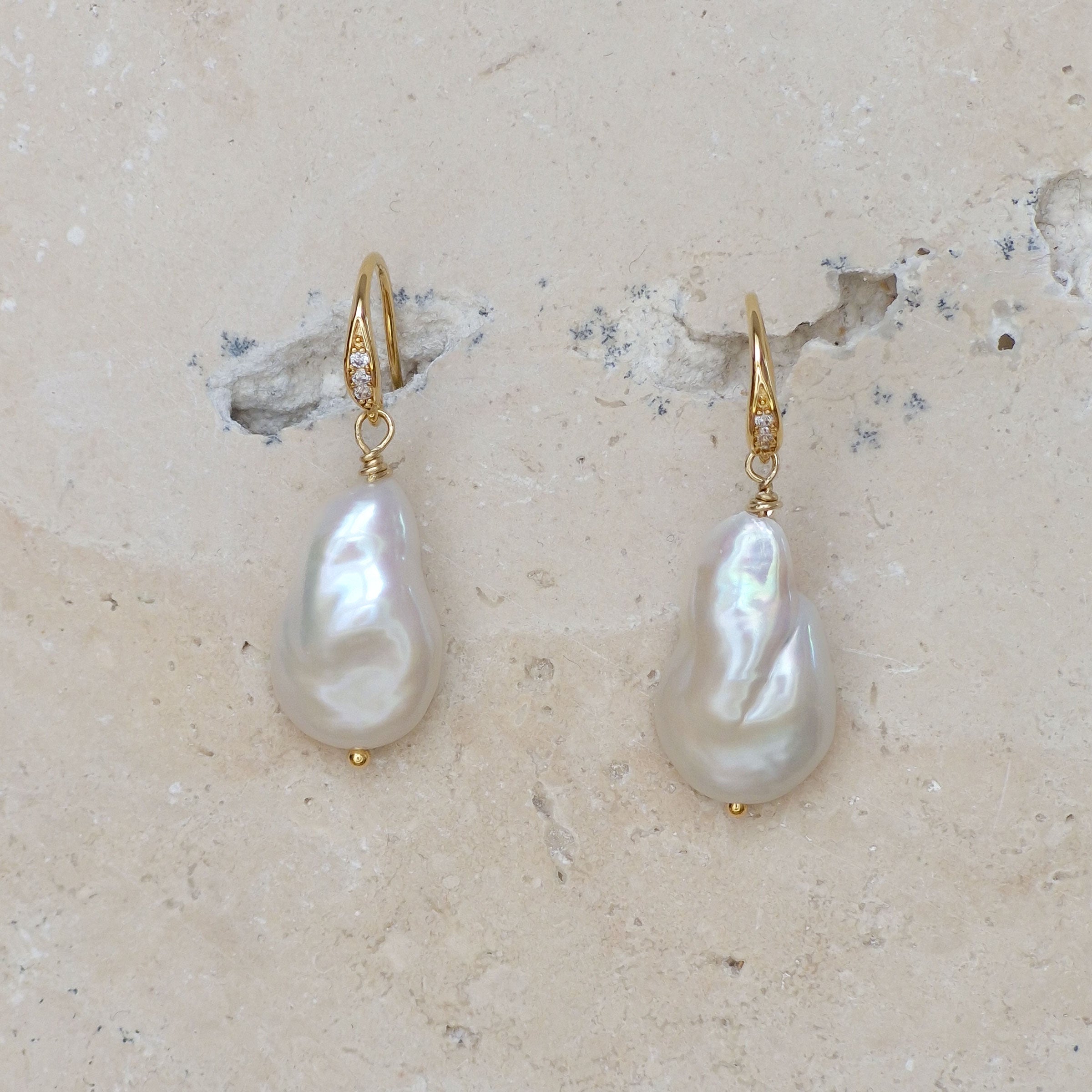 AVA EARRINGS
