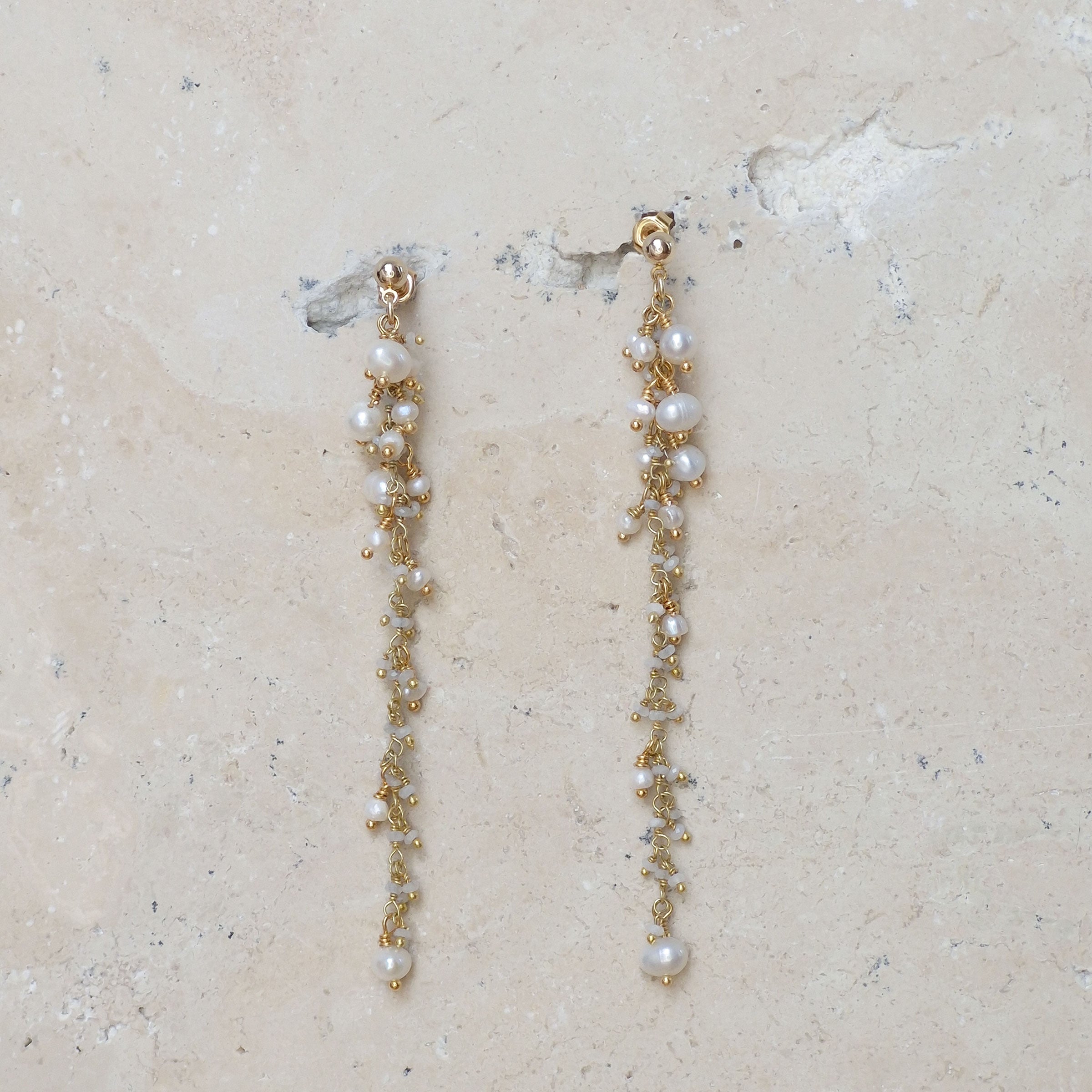 EVE LONG EARRINGS