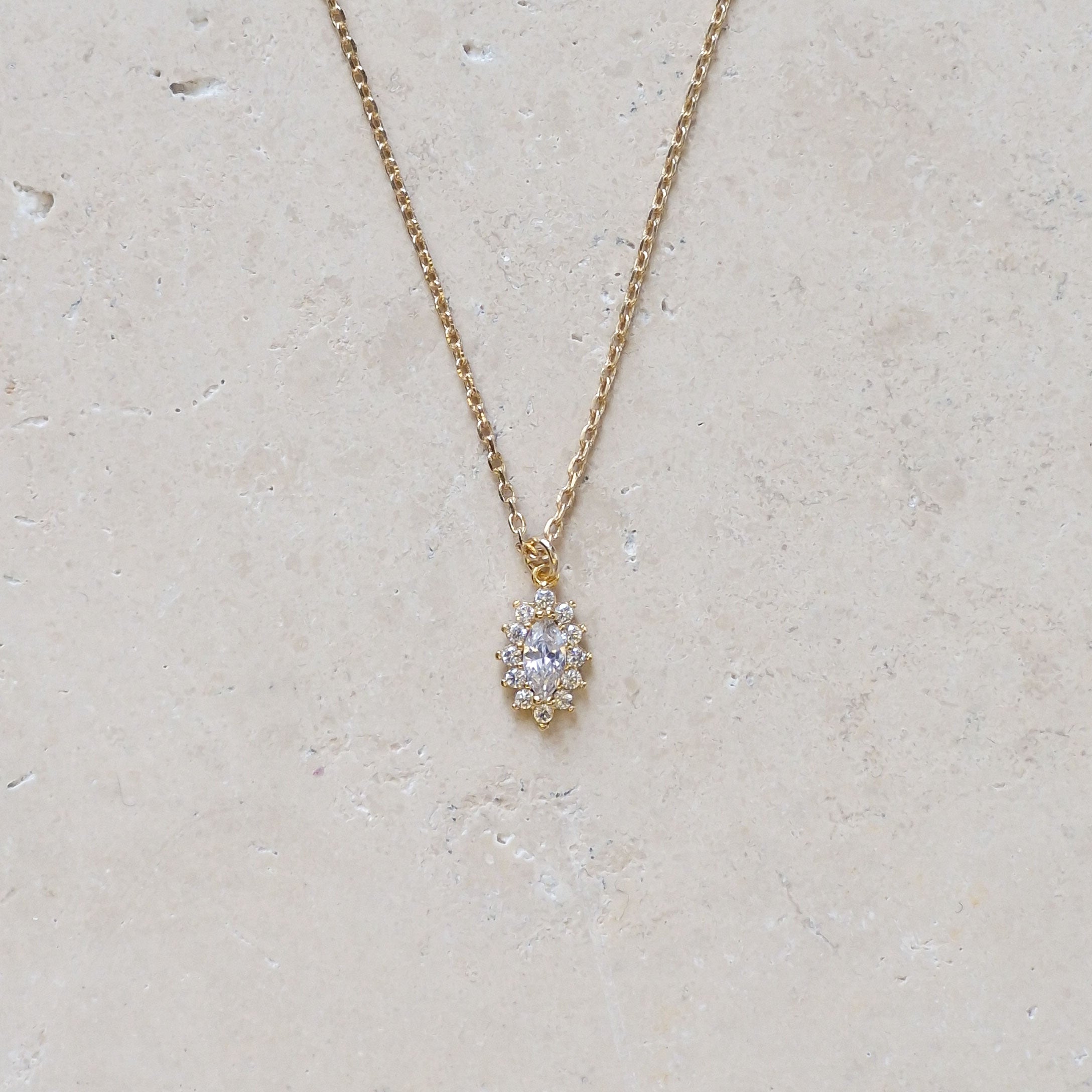 SAONA NECKLACE