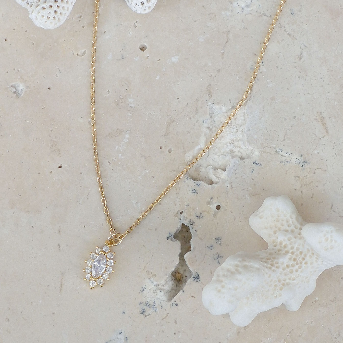 SAONA NECKLACE